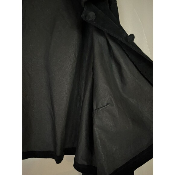 1950’s VTG black cropped Jackie O suede jacket, scoop collar covered buttons M/L - Picture 8 of 16
